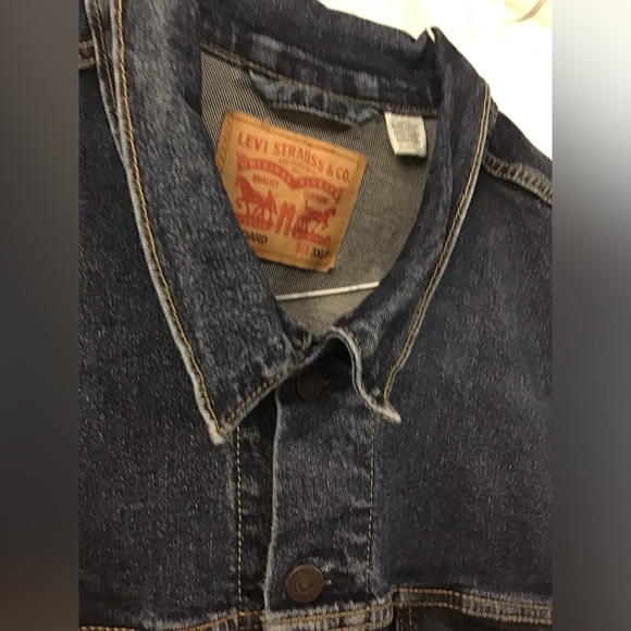 Levi's Dark Blue Denim Jacket - Picture 7 of 9